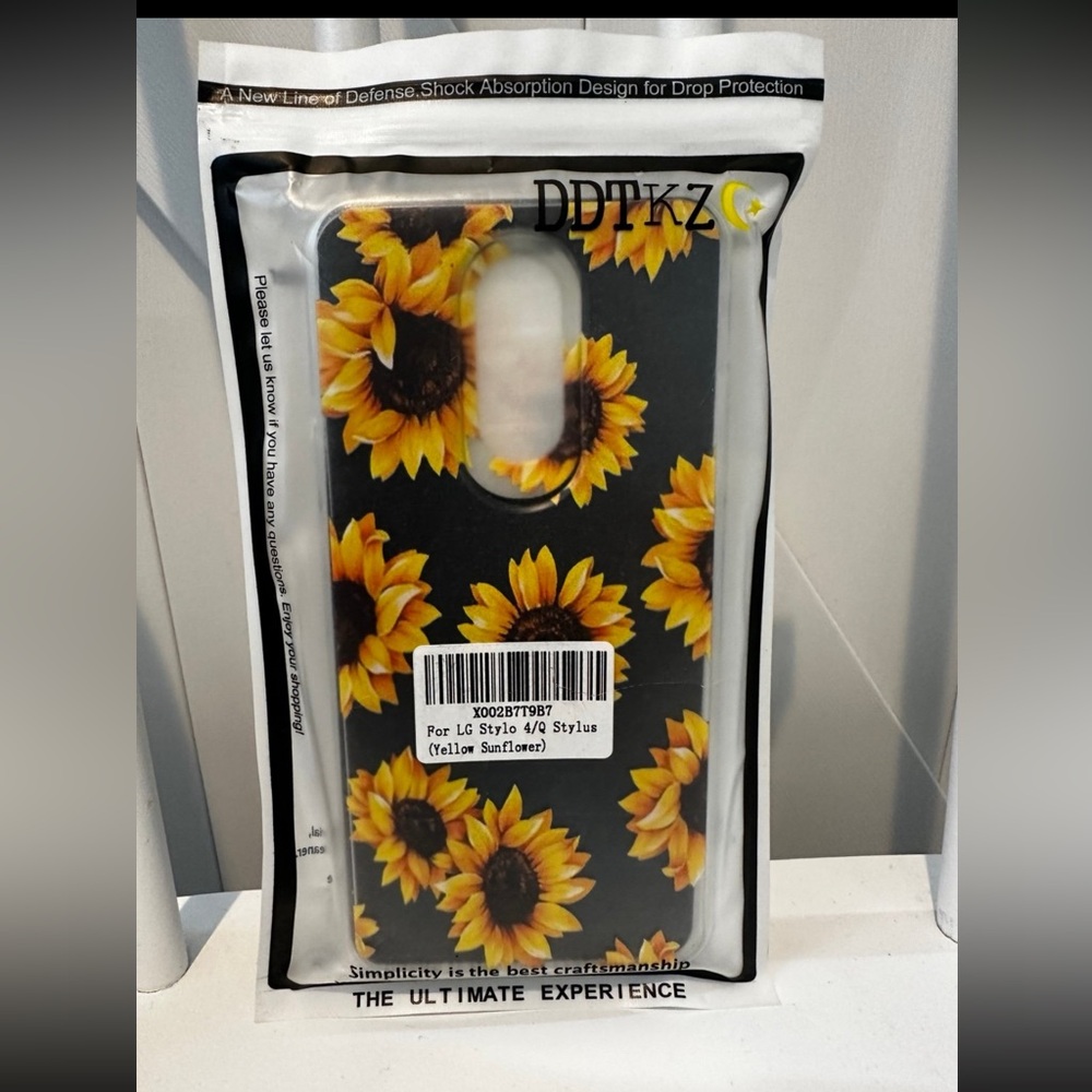 Sunflower Phone Case for LG Stylo 4/6 - Black and Yellow